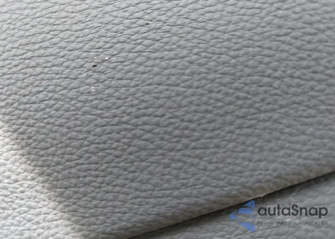 2022 Toyota Corolla Le z USA, uszkodzony, nr VIN JTDEPMAE0NJ213616